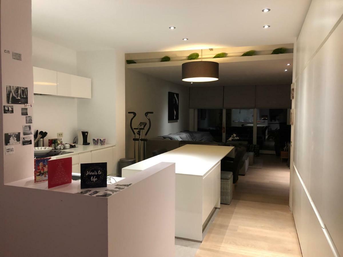 Home Bruges Cosy Comfort Modern Couple Privacy Walking Distance City Center Kitchen Terrace Garden מראה חיצוני תמונה